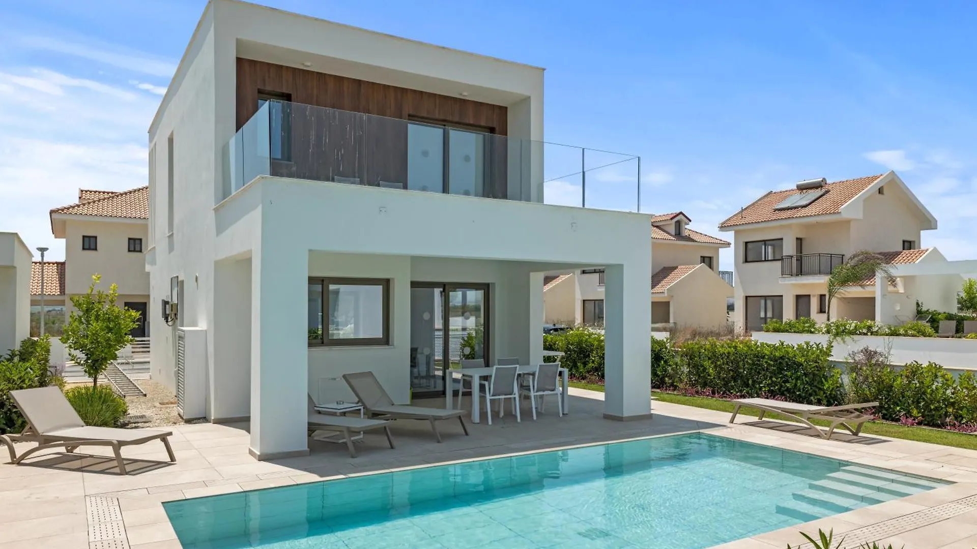 Serenity Waves Villa 19 location